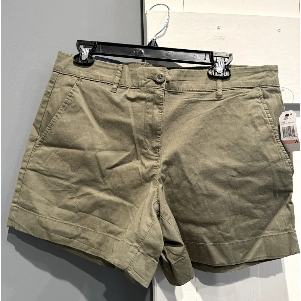 Nautica Olive/Army Green Shorts- Size 10 NWT - Picture 1 of 2